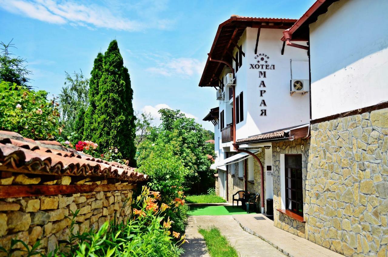 Family Hotel Maraya Arbanasi Εξωτερικό φωτογραφία