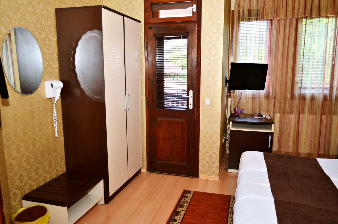 Family Hotel Maraya Arbanasi Εξωτερικό φωτογραφία