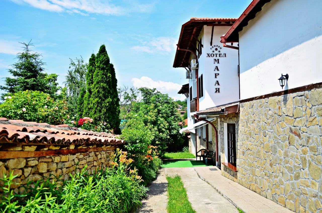 Family Hotel Maraya Arbanasi Εξωτερικό φωτογραφία