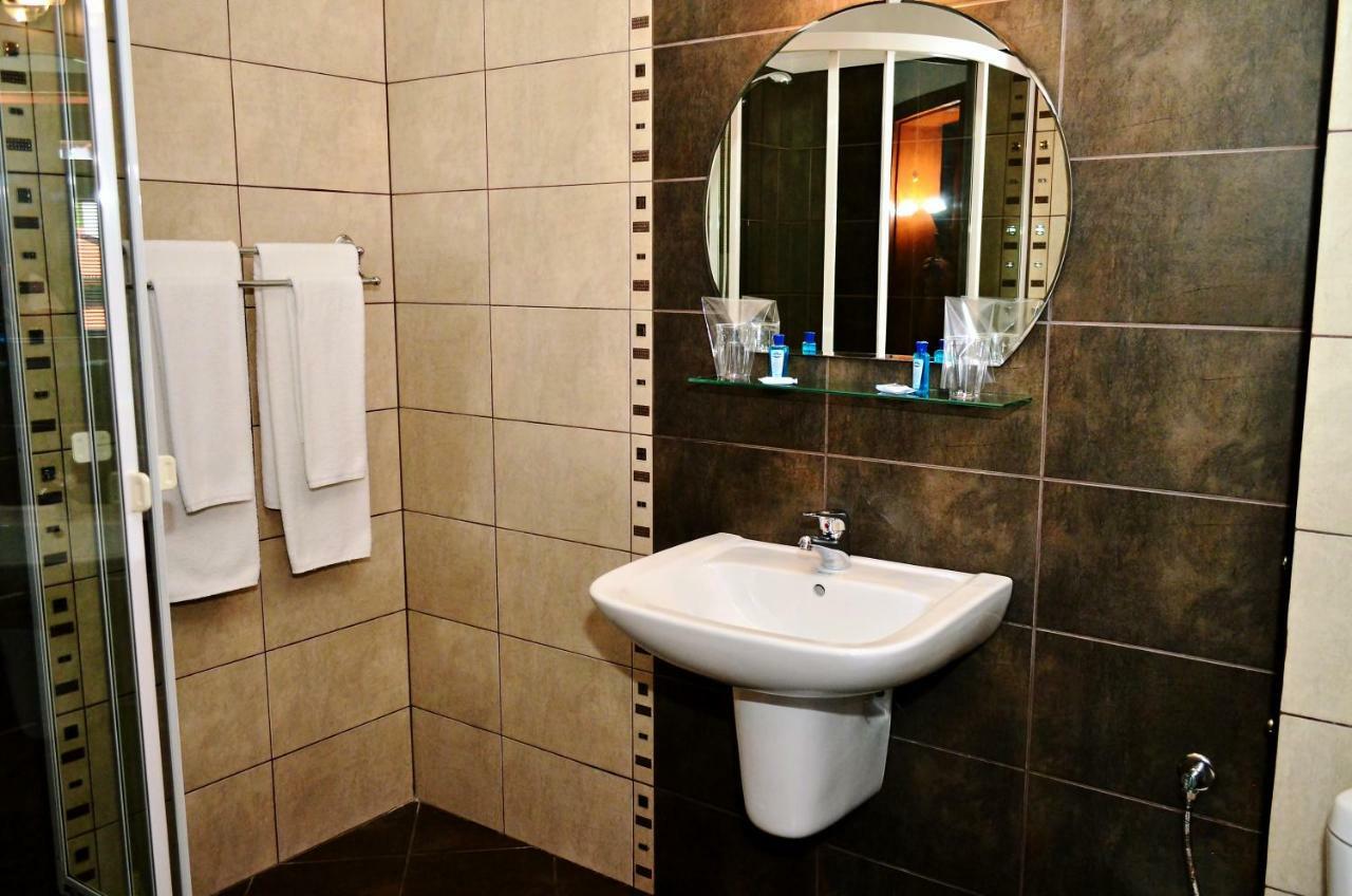 Family Hotel Maraya Arbanasi Εξωτερικό φωτογραφία