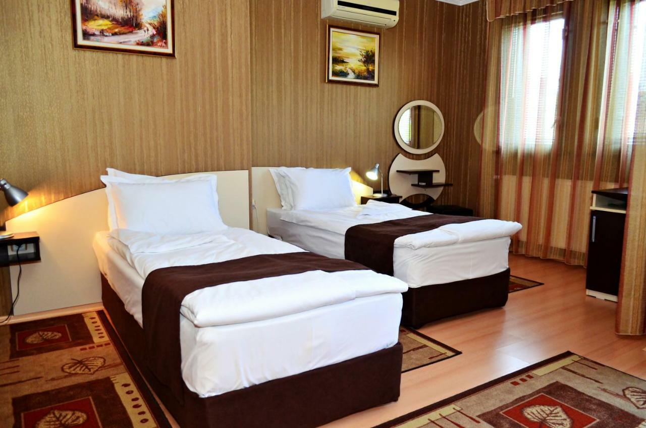 Family Hotel Maraya Arbanasi Εξωτερικό φωτογραφία